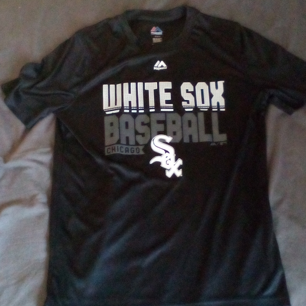 Black white sox shirt